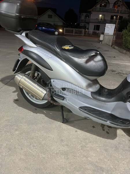 Piaggio Beverly