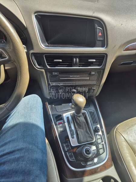 Audi Q5 2.0 tdi  QUATTRO