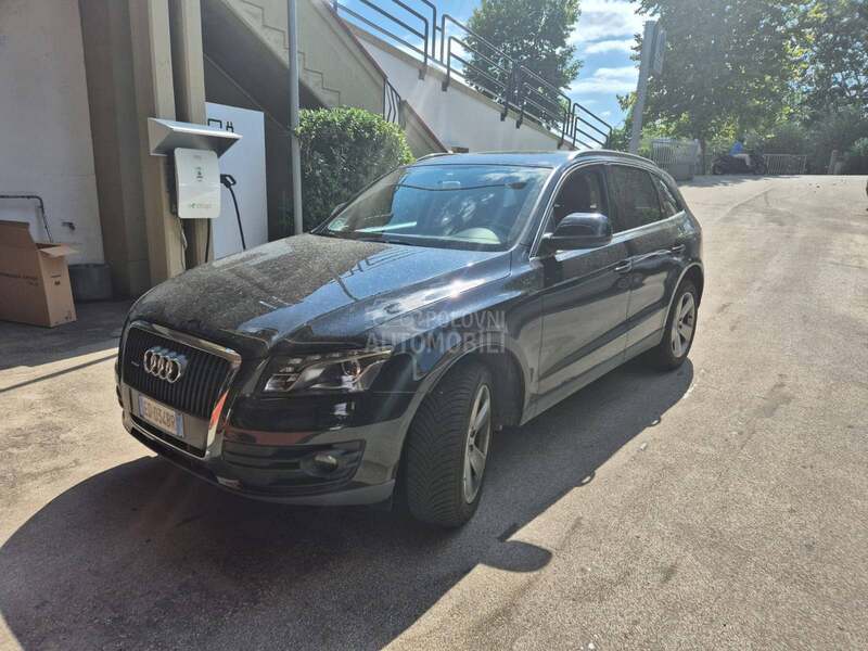 Audi Q5 2.0 tdi  QUATTRO