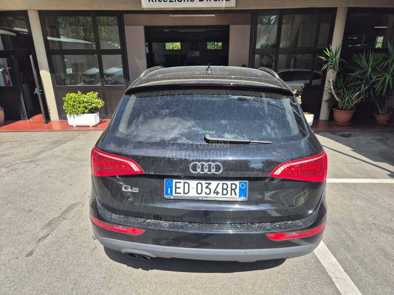 Audi Q5 2.0 tdi  QUATTRO