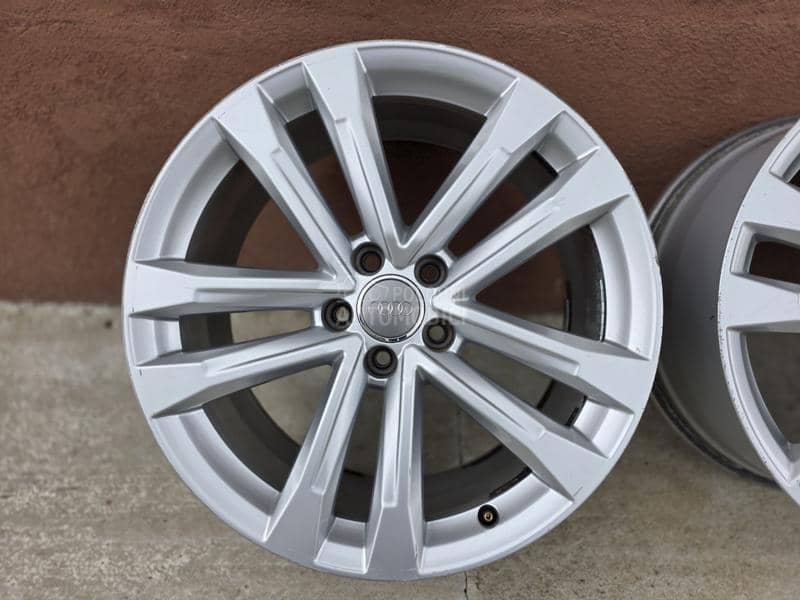 Aluminijumske felne Audi original TOP 19" 5 x 112