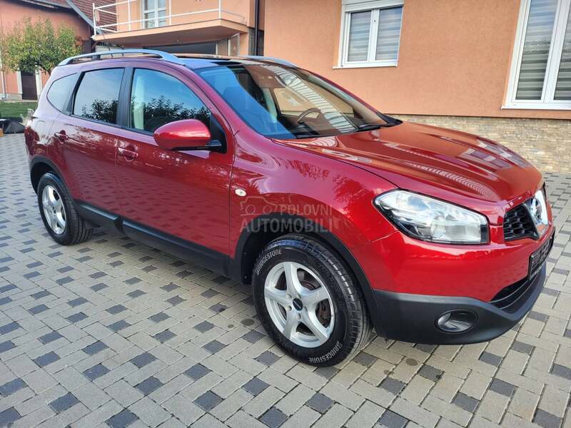 Nissan Qashqai + 2 1.6