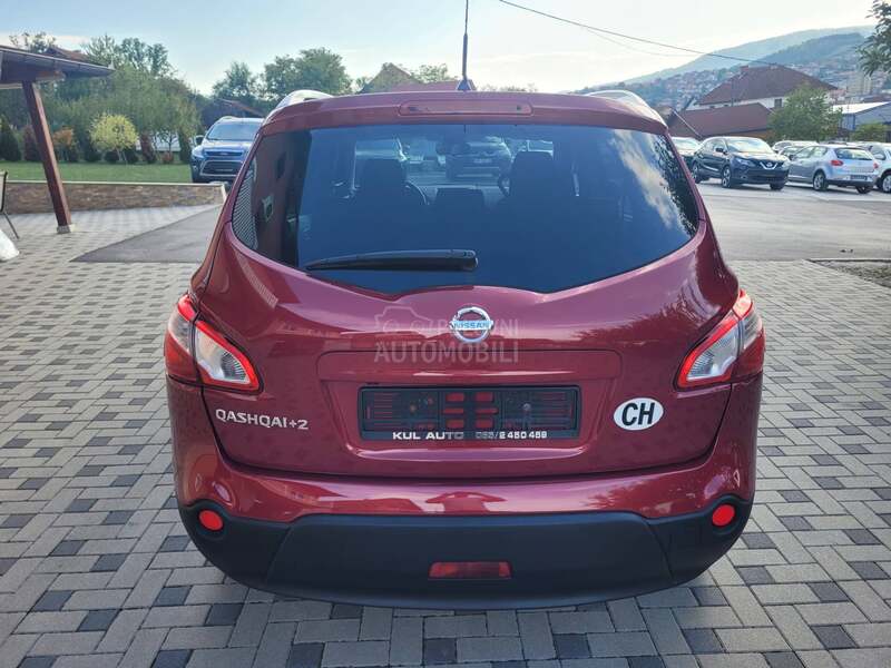 Nissan Qashqai + 2 1.6