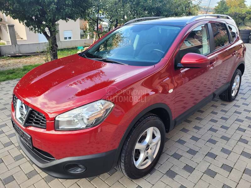 Nissan Qashqai + 2 1.6