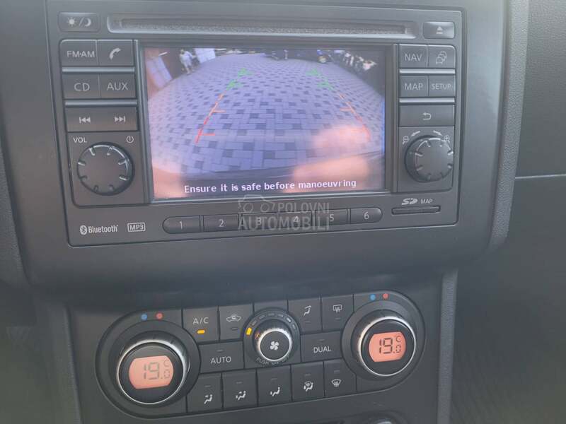 Nissan Qashqai + 2 1.6