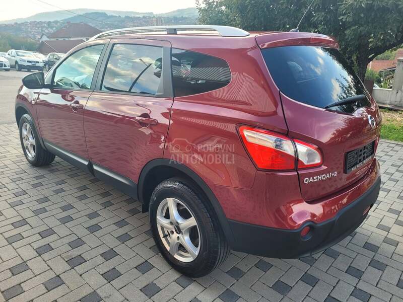 Nissan Qashqai + 2 1.6