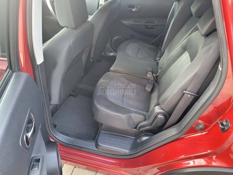 Nissan Qashqai + 2 1.6