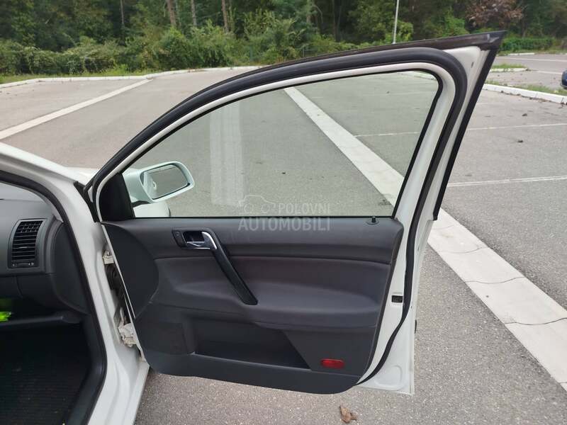 Volkswagen Polo 1.4 TDI ČITAJ