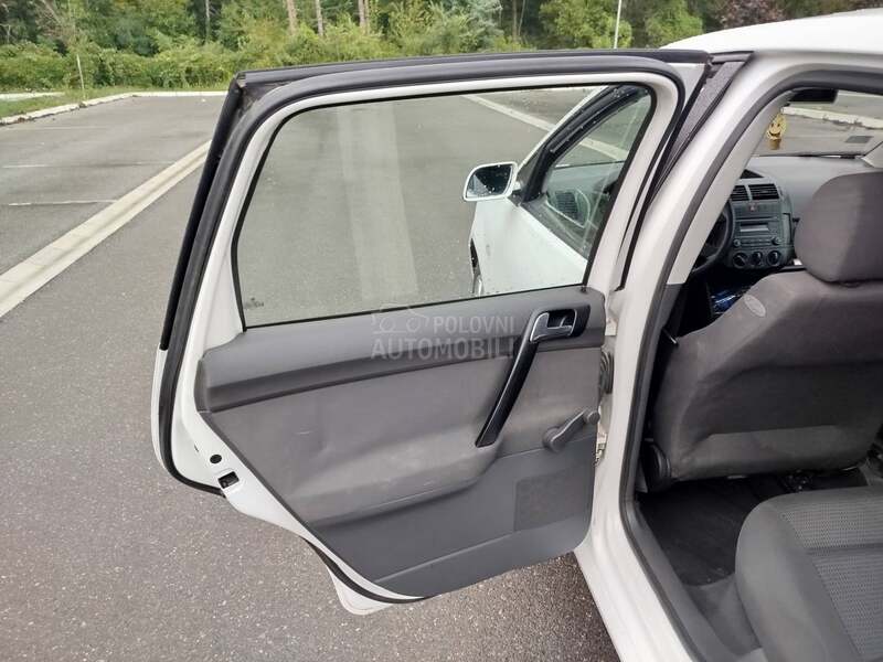 Volkswagen Polo 1.4 TDI ČITAJ