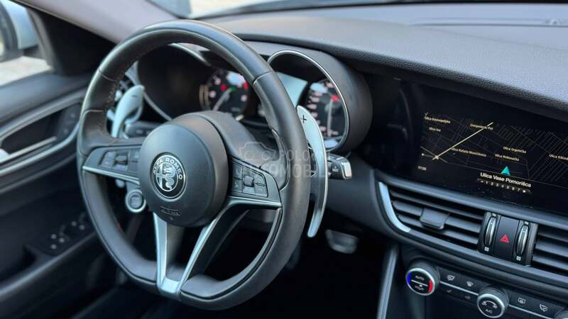 Alfa Romeo Giulia 2.2 Q4
