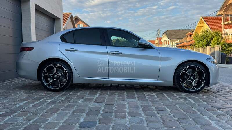 Alfa Romeo Giulia 2.2 Q4
