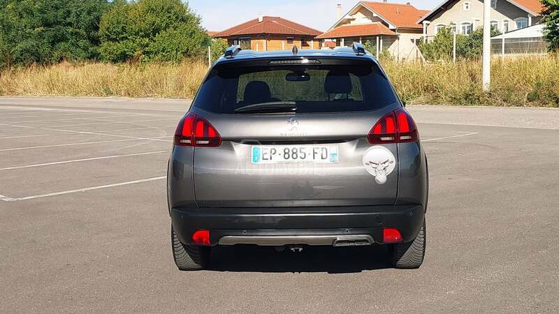 Peugeot 2008 1.6 hdi GT- line