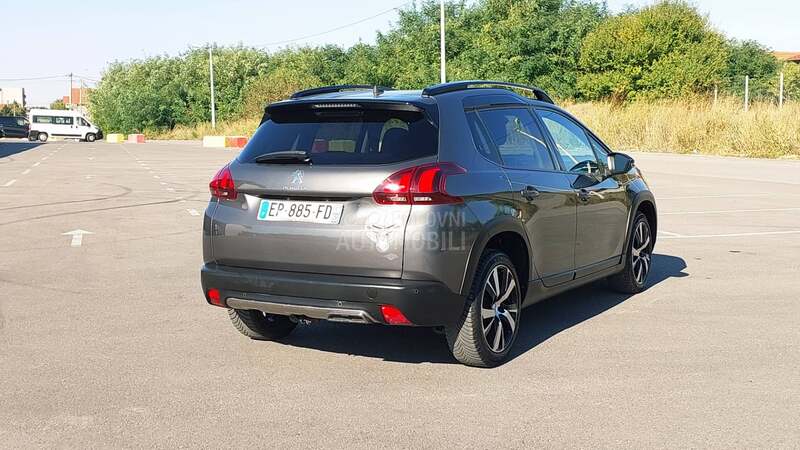 Peugeot 2008 1.6 hdi GT- line