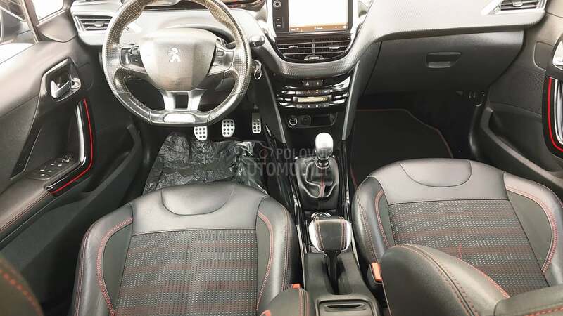 Peugeot 2008 1.6 hdi GT- line