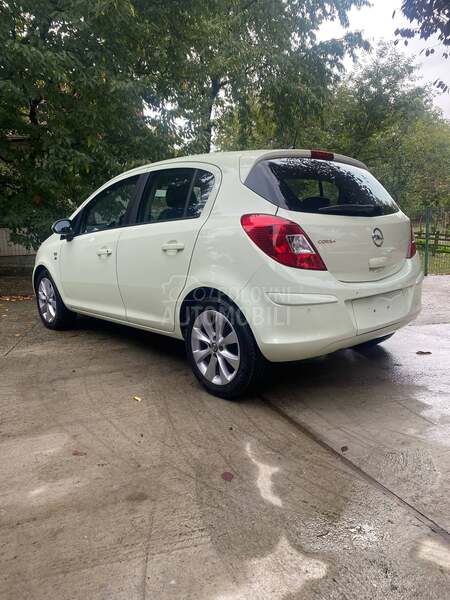 Opel Corsa D 150 YEARS