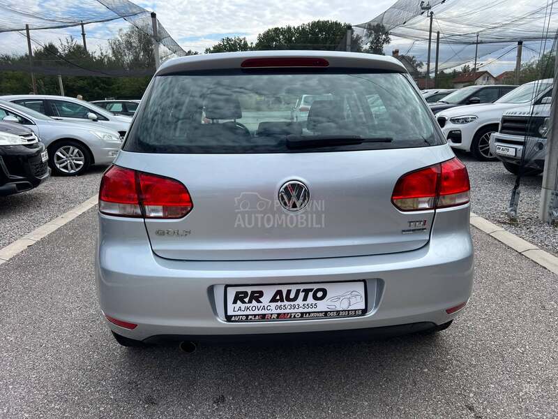 Volkswagen Golf 6 1.6TDI NaV