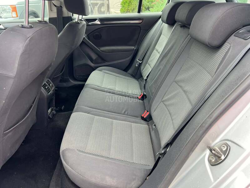 Volkswagen Golf 6 1.6TDI NaV