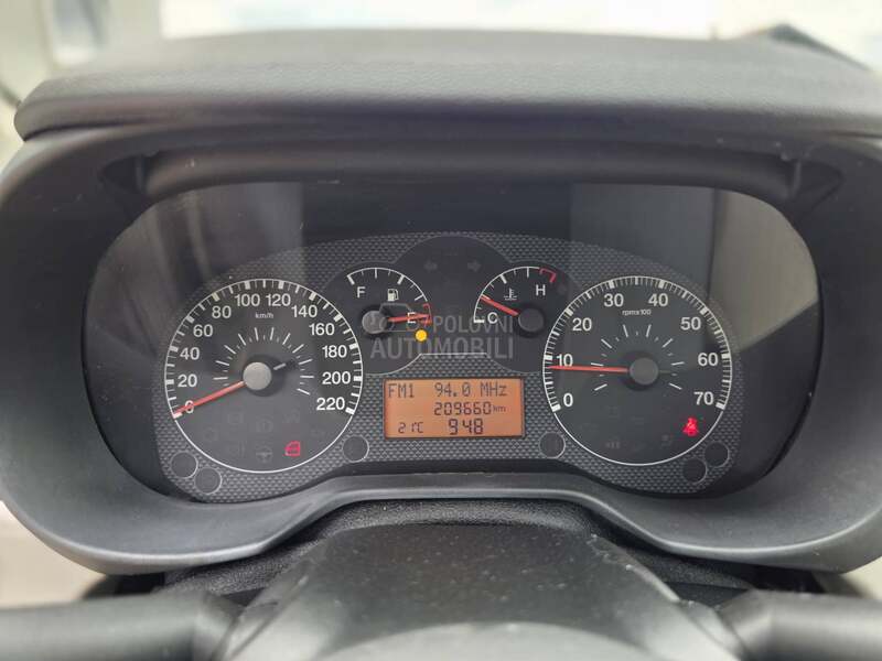Fiat Grande Punto 1.4 8v