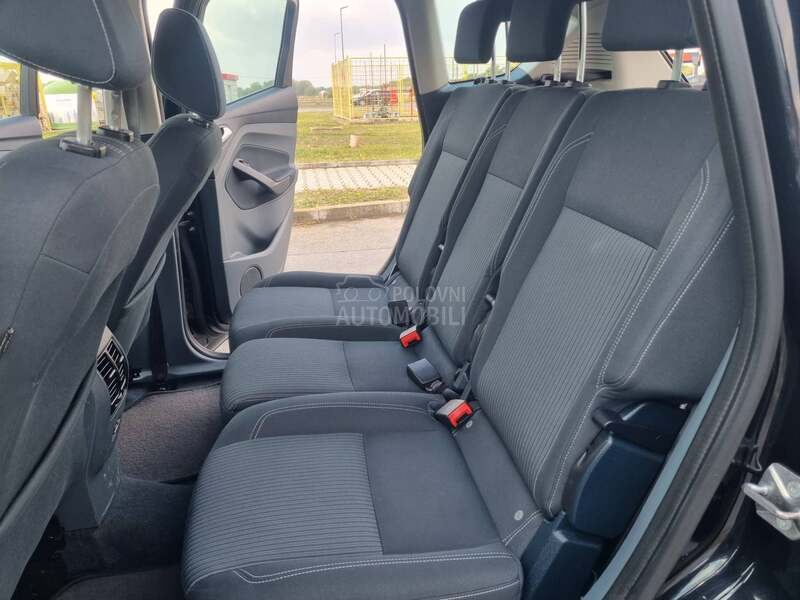 Ford C-Max TITANIUM