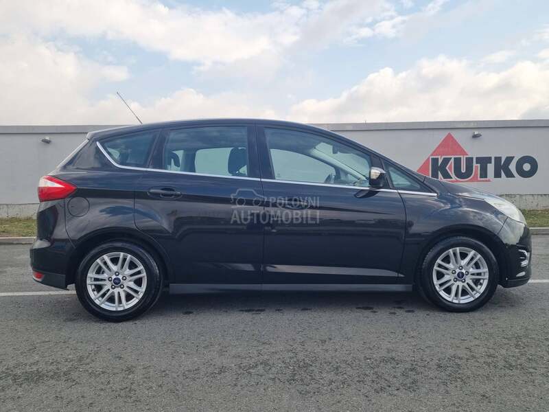 Ford C-Max TITANIUM
