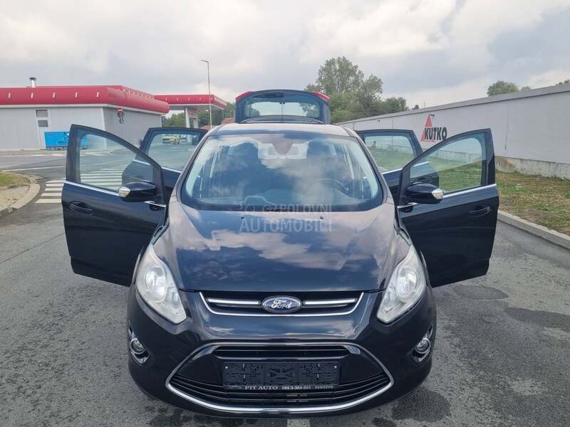 Ford C-Max TITANIUM