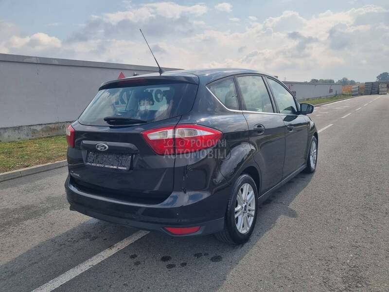 Ford C-Max TITANIUM
