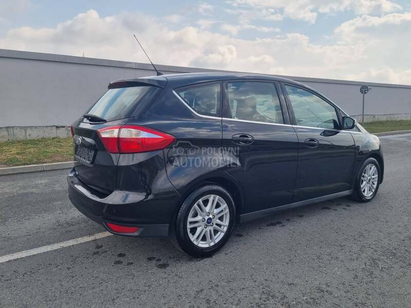 Ford C-Max TITANIUM