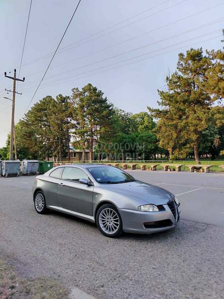 Alfa Romeo GT Jtd