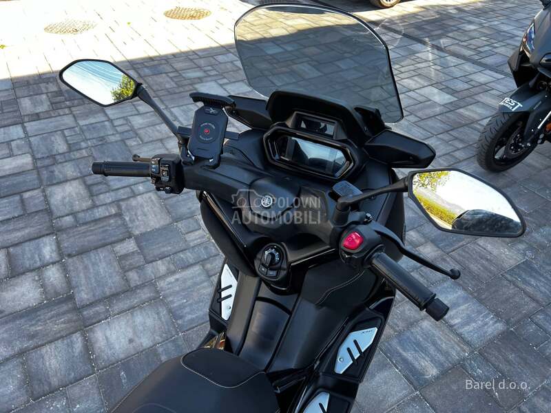 Yamaha X MAX 300 TECH MAX