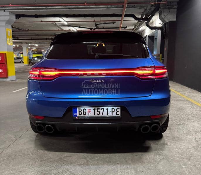 Porsche Macan 