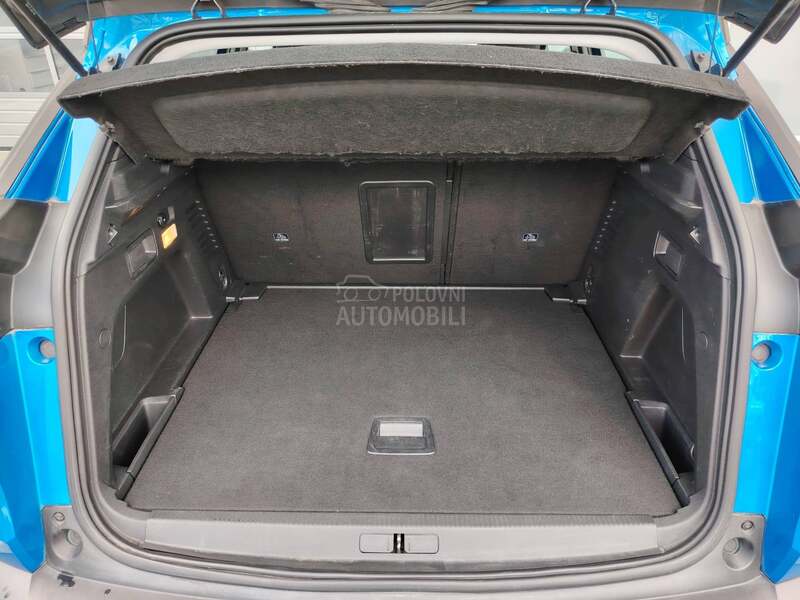 Peugeot 3008 1.2 ACTIVE BUSINESS