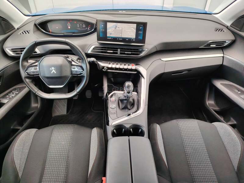 Peugeot 3008 1.2 ACTIVE BUSINESS
