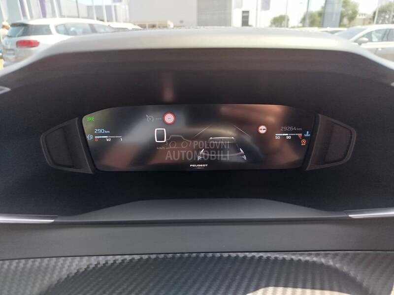 Peugeot 2008 1.2 ALLURE M/T
