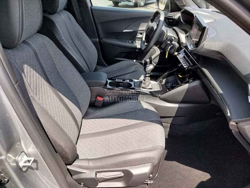 Peugeot 2008 1.2 ALLURE M/T