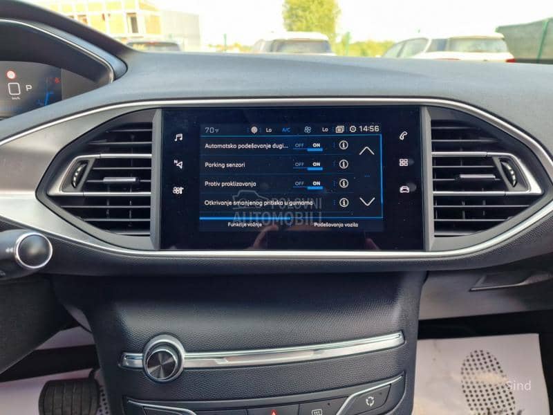 Peugeot 308 1.2 PURETECH ALLURE