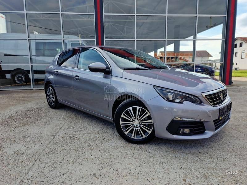 Peugeot 308 1.2 PURETECH ALLURE