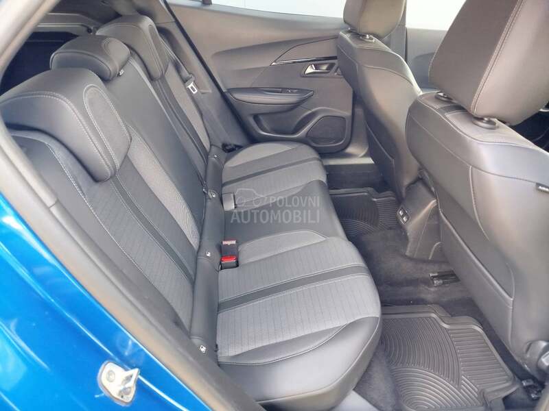 Peugeot 2008 1.2 ALLURE A/T
