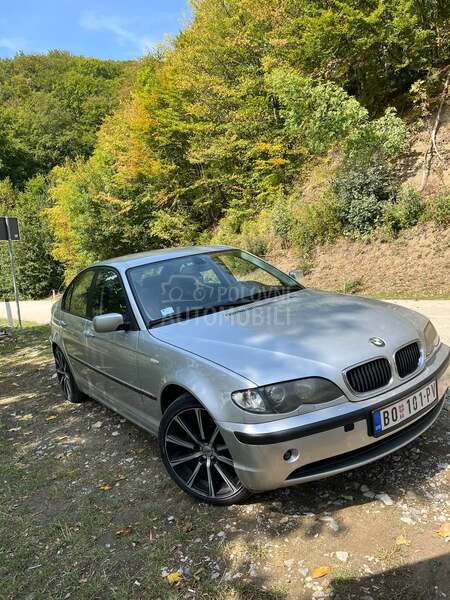 BMW 320 