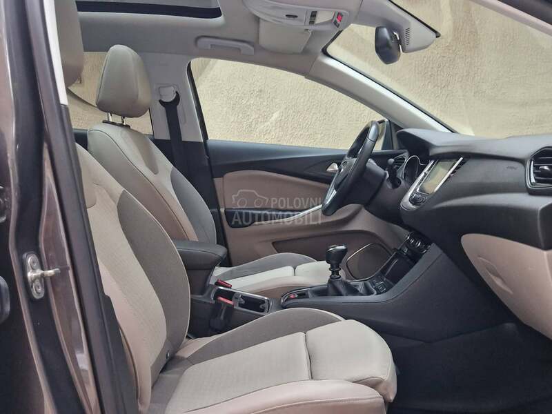 Opel Grandland X 1.2 Pano Inovation