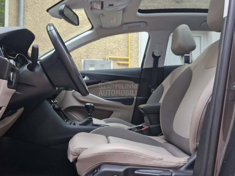 Opel Grandland X 1.2 Pano Inovation