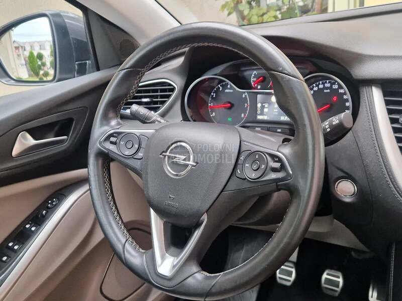 Opel Grandland X 1.2 Pano Inovation