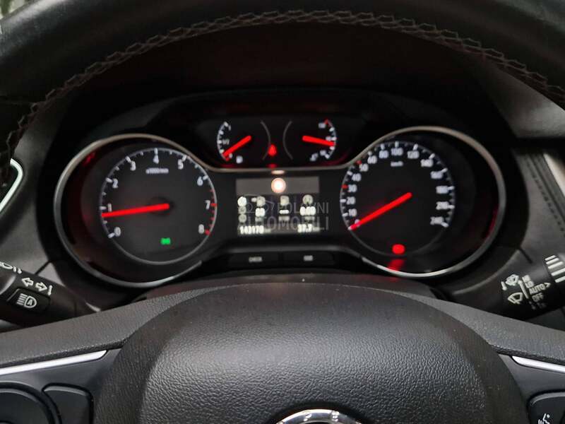 Opel Grandland X 1.2 Pano Inovation