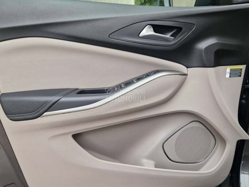 Opel Grandland X 1.2 Pano Inovation