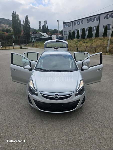 Opel Corsa D 