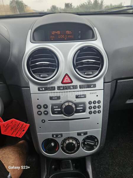 Opel Corsa D 