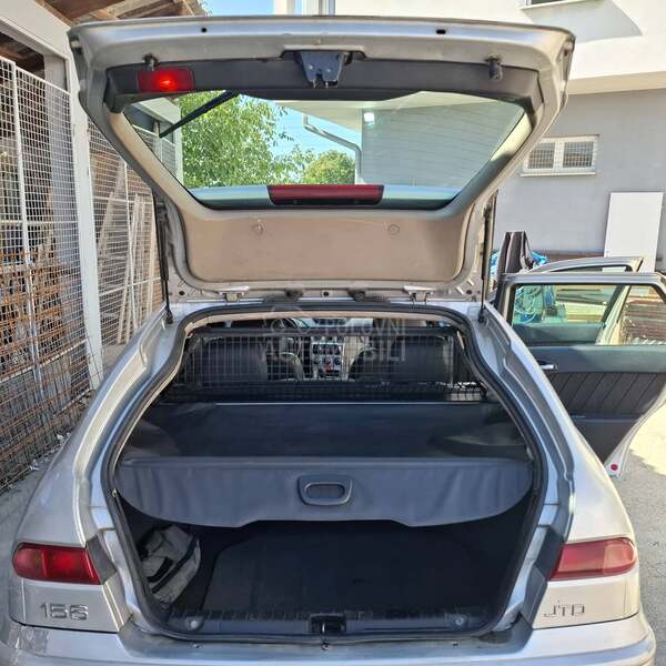 Alfa Romeo 156 