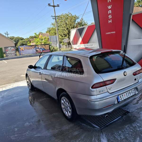 Alfa Romeo 156 
