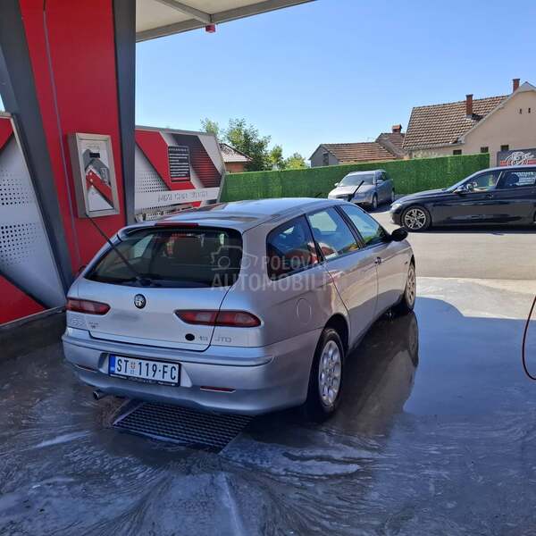 Alfa Romeo 156 