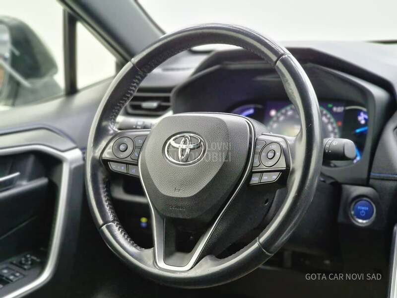 Toyota RAV 4 HYBRID