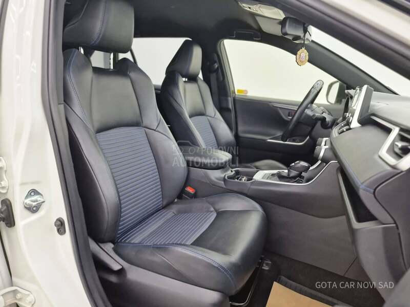 Toyota RAV 4 HYBRID